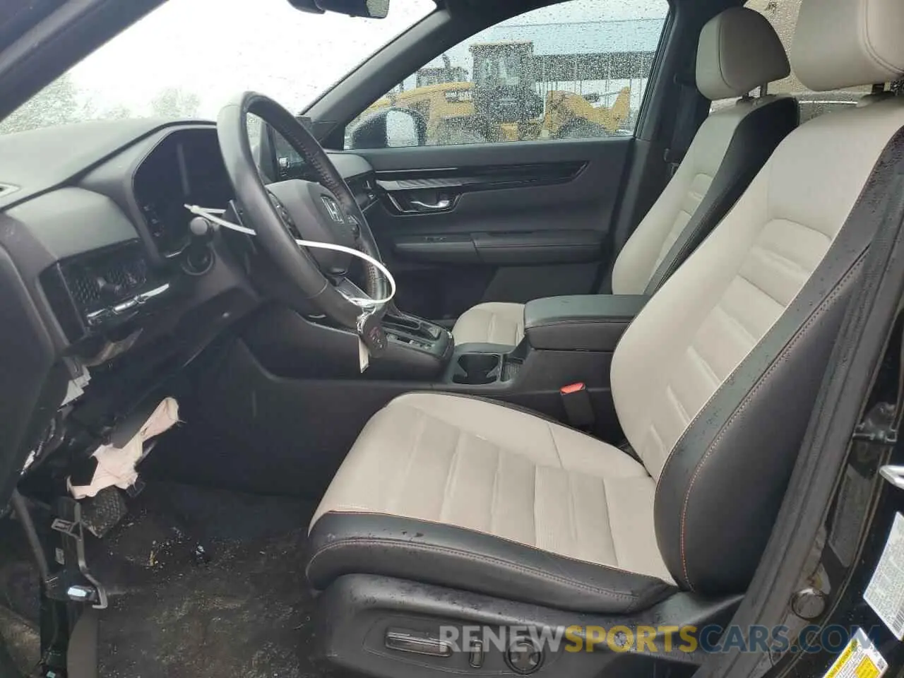 7 Photograph of a damaged car 7FARS6H94PE011512 HONDA CRV 2023