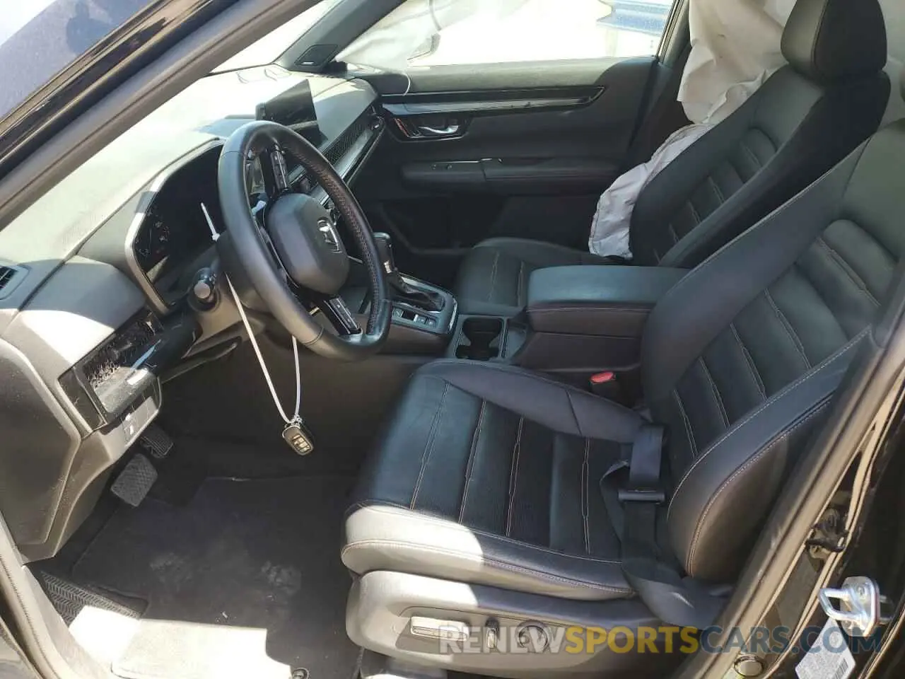 7 Photograph of a damaged car 7FARS6H99PE006418 HONDA CRV 2023