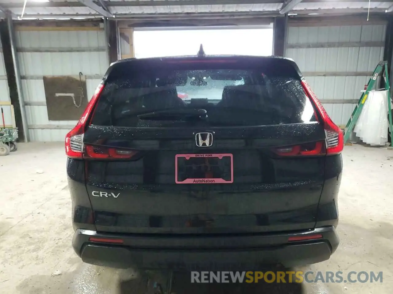6 Photograph of a damaged car 2HKRS3H44RH319475 HONDA CRV 2024
