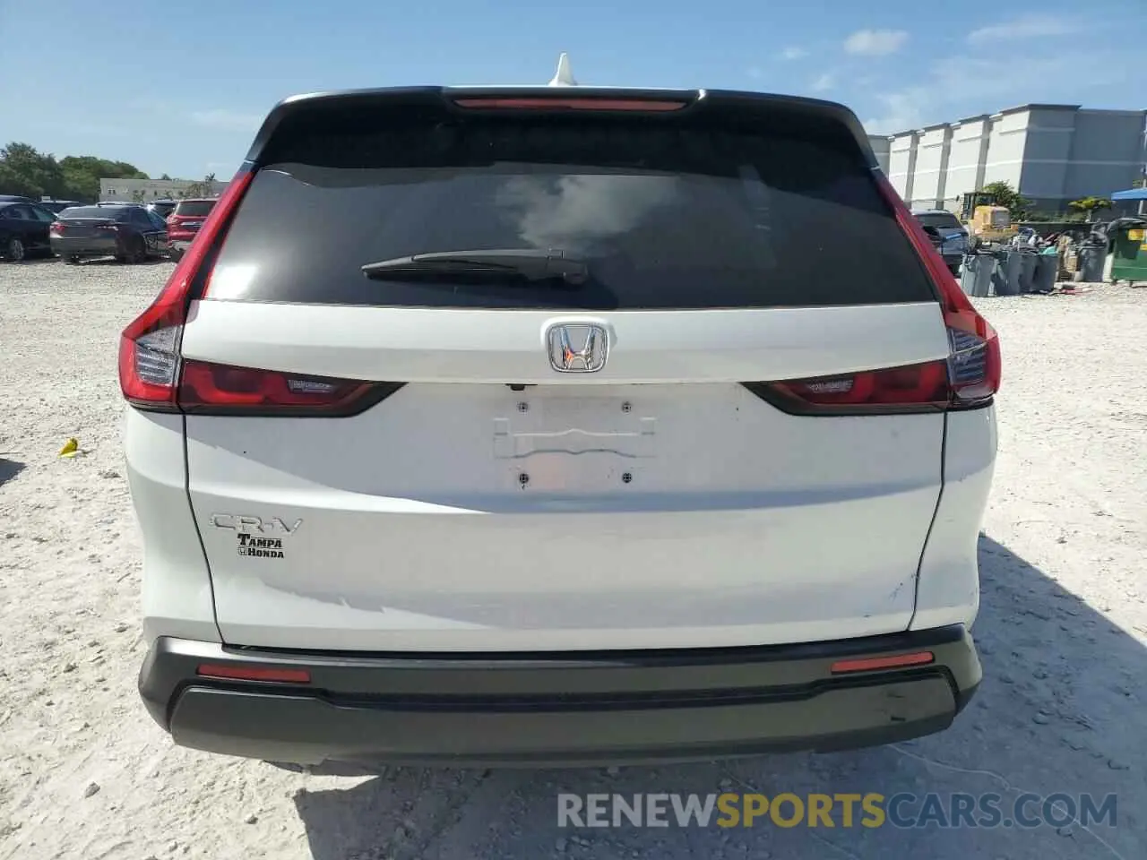 6 Photograph of a damaged car 2HKRS3H49RH324767 HONDA CRV 2024
