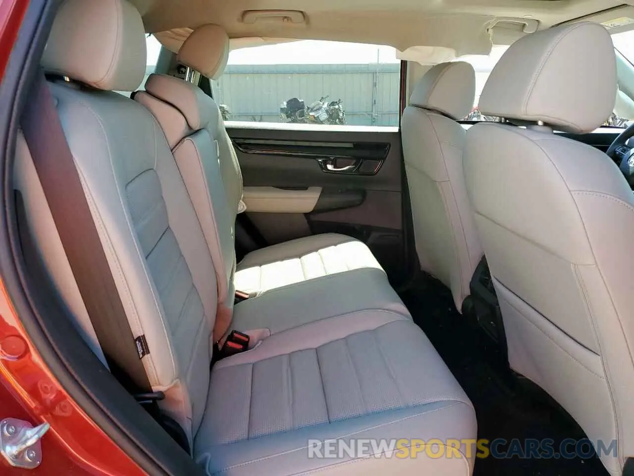 11 Фотография поврежденного автомобиля 2HKRS3H71RH310078 HONDA CRV 2024