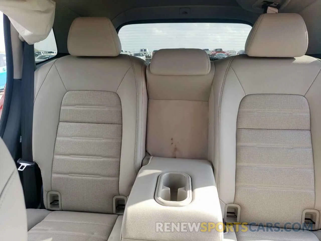 10 Photograph of a damaged car 2HKRS3H73RH318893 HONDA CRV 2024