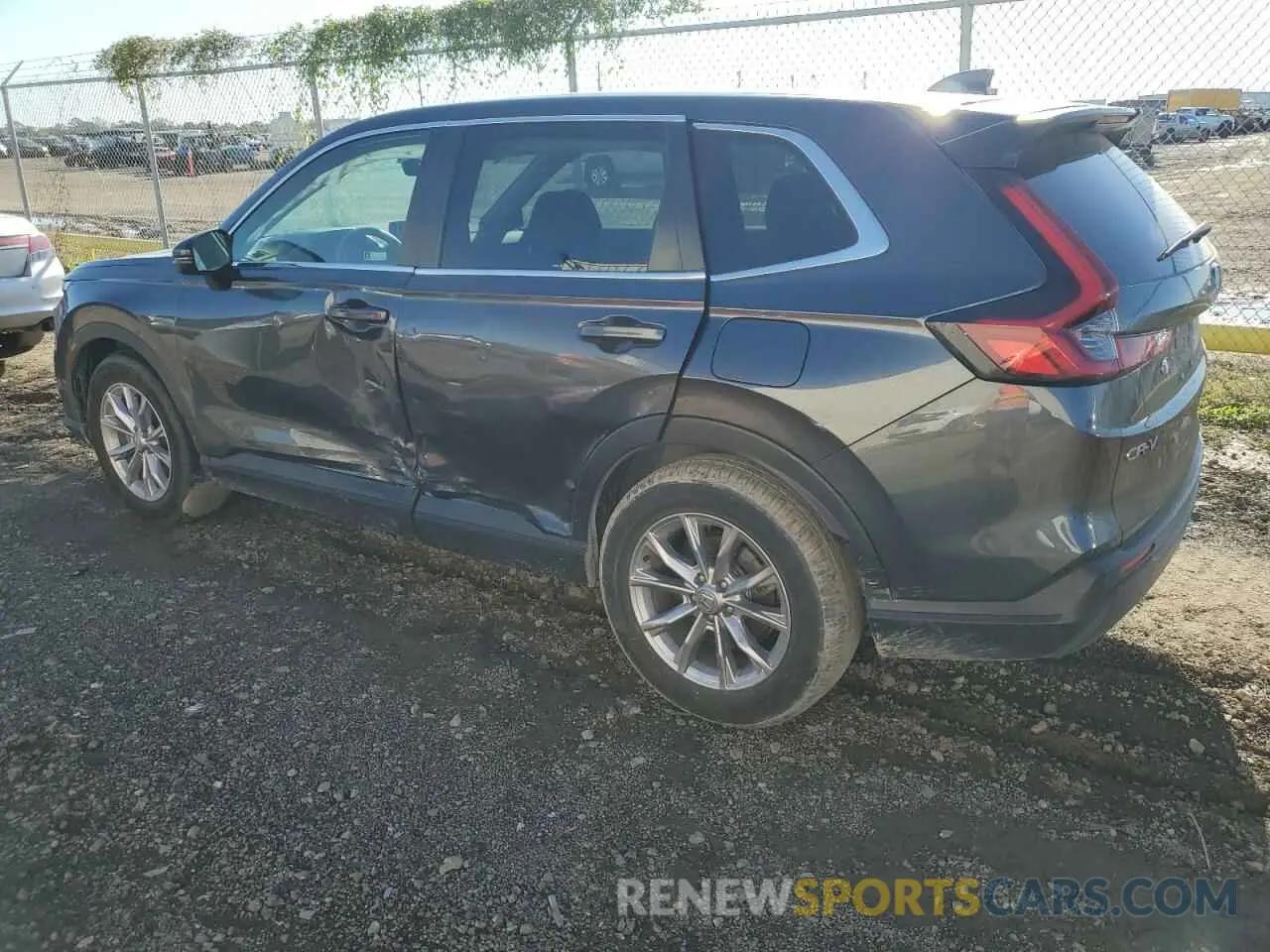 2 Photograph of a damaged car 2HKRS3H75RH317860 HONDA CRV 2024