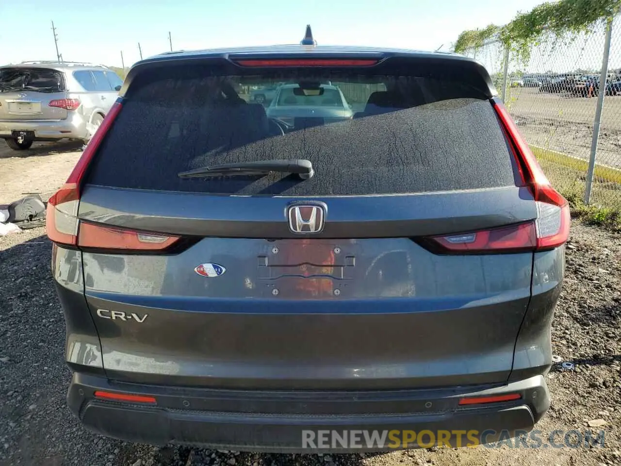 6 Photograph of a damaged car 2HKRS3H75RH317860 HONDA CRV 2024