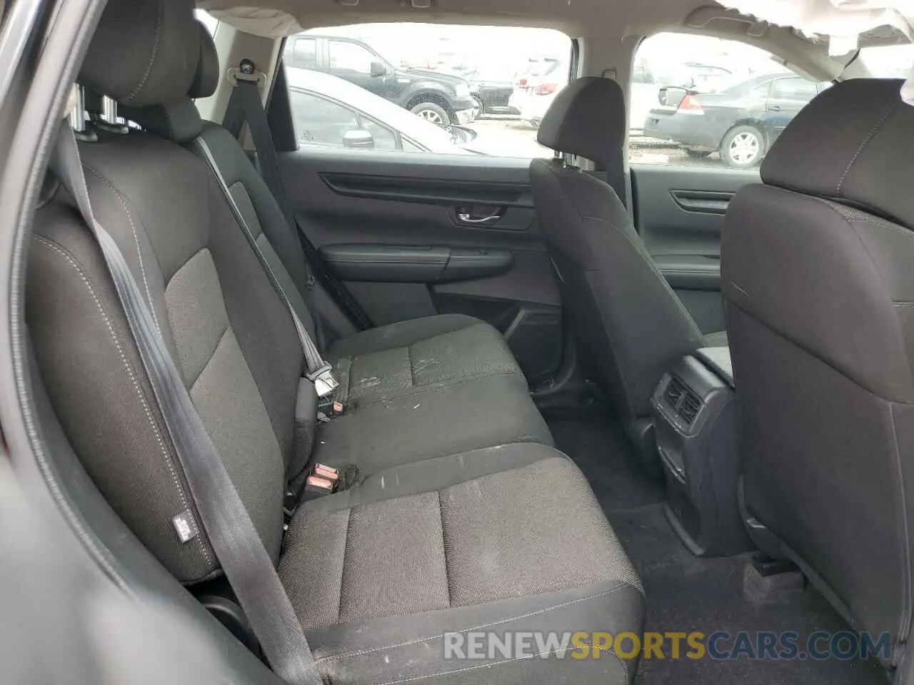 12 Photograph of a damaged car 2HKRS4H25RH414034 HONDA CRV 2024
