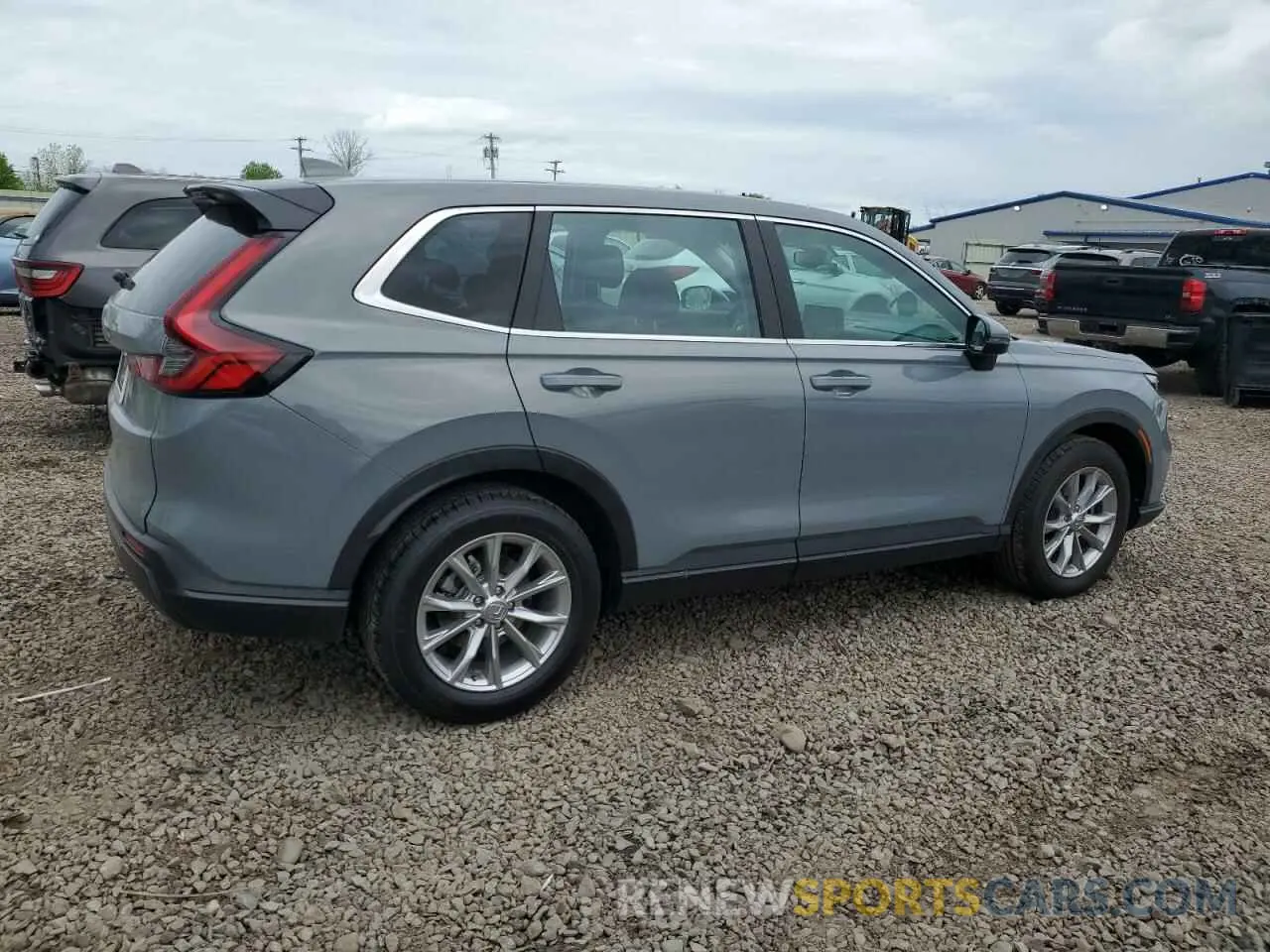 3 Photograph of a damaged car 2HKRS4H27RH424242 HONDA CRV 2024