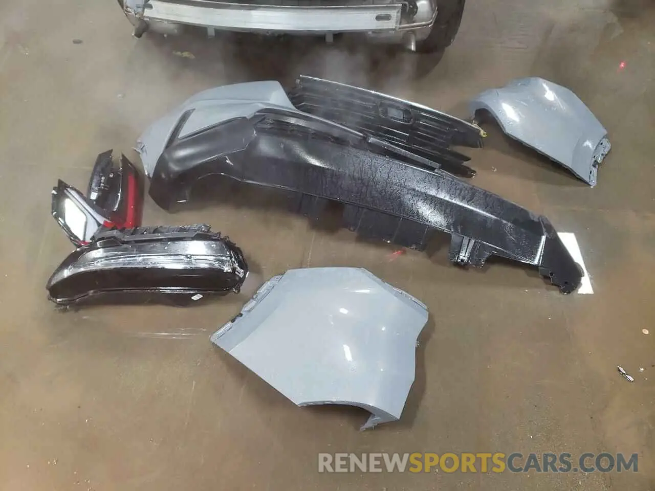 12 Photograph of a damaged car 2HKRS4H29RH403411 HONDA CRV 2024