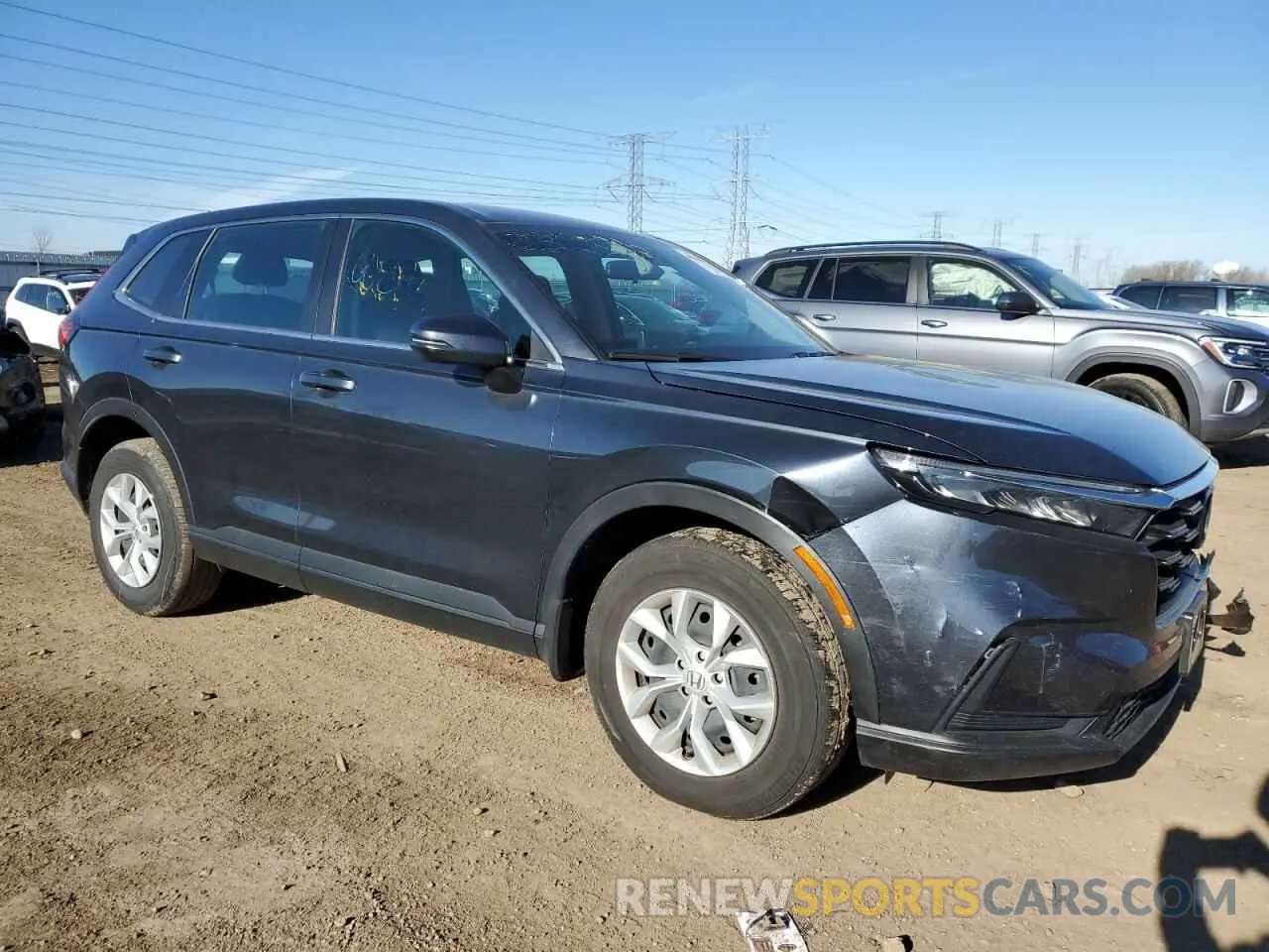 4 Photograph of a damaged car 2HKRS4H29RH432388 HONDA CRV 2024