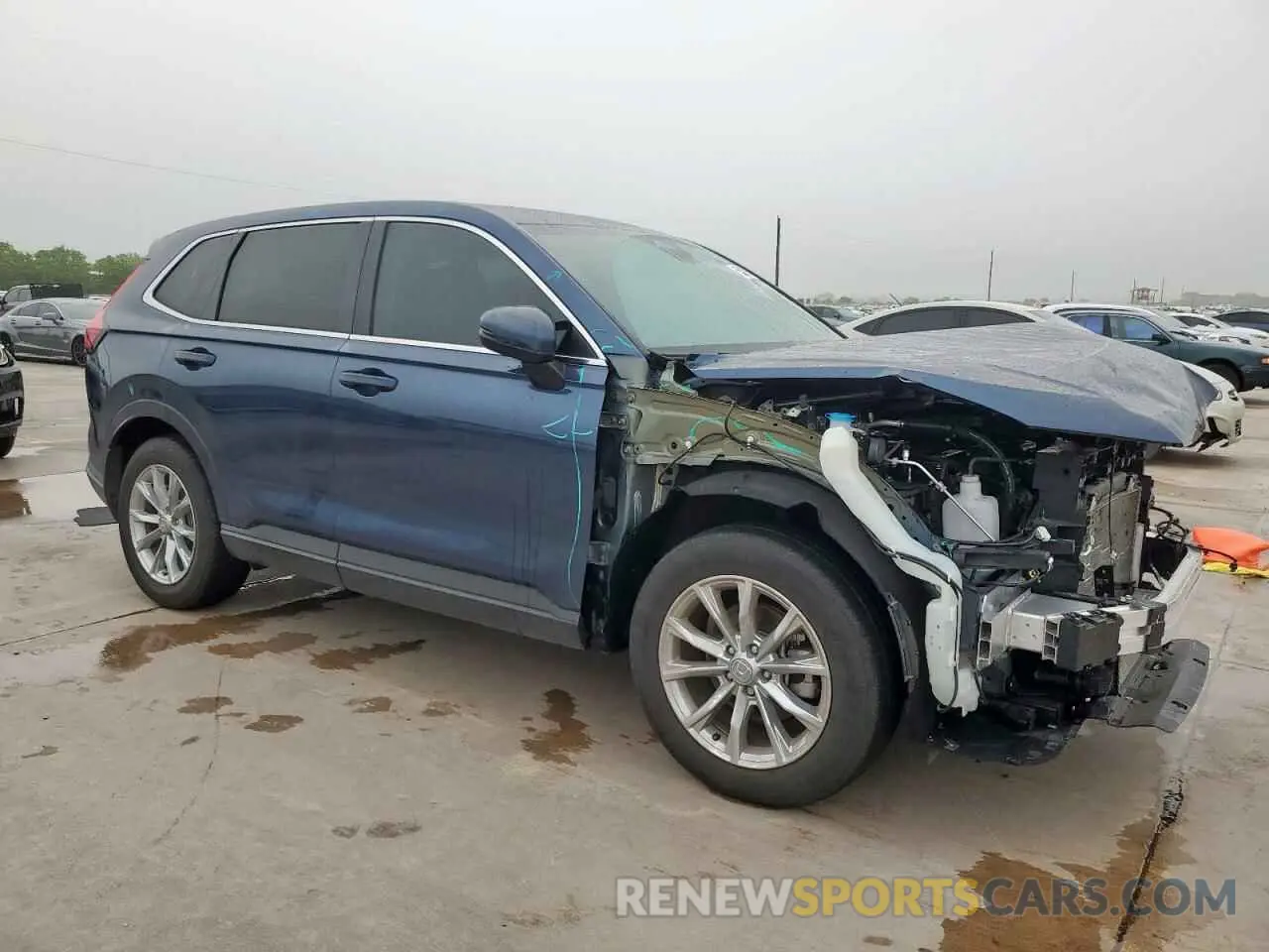 4 Photograph of a damaged car 2HKRS4H40RH420728 HONDA CRV 2024