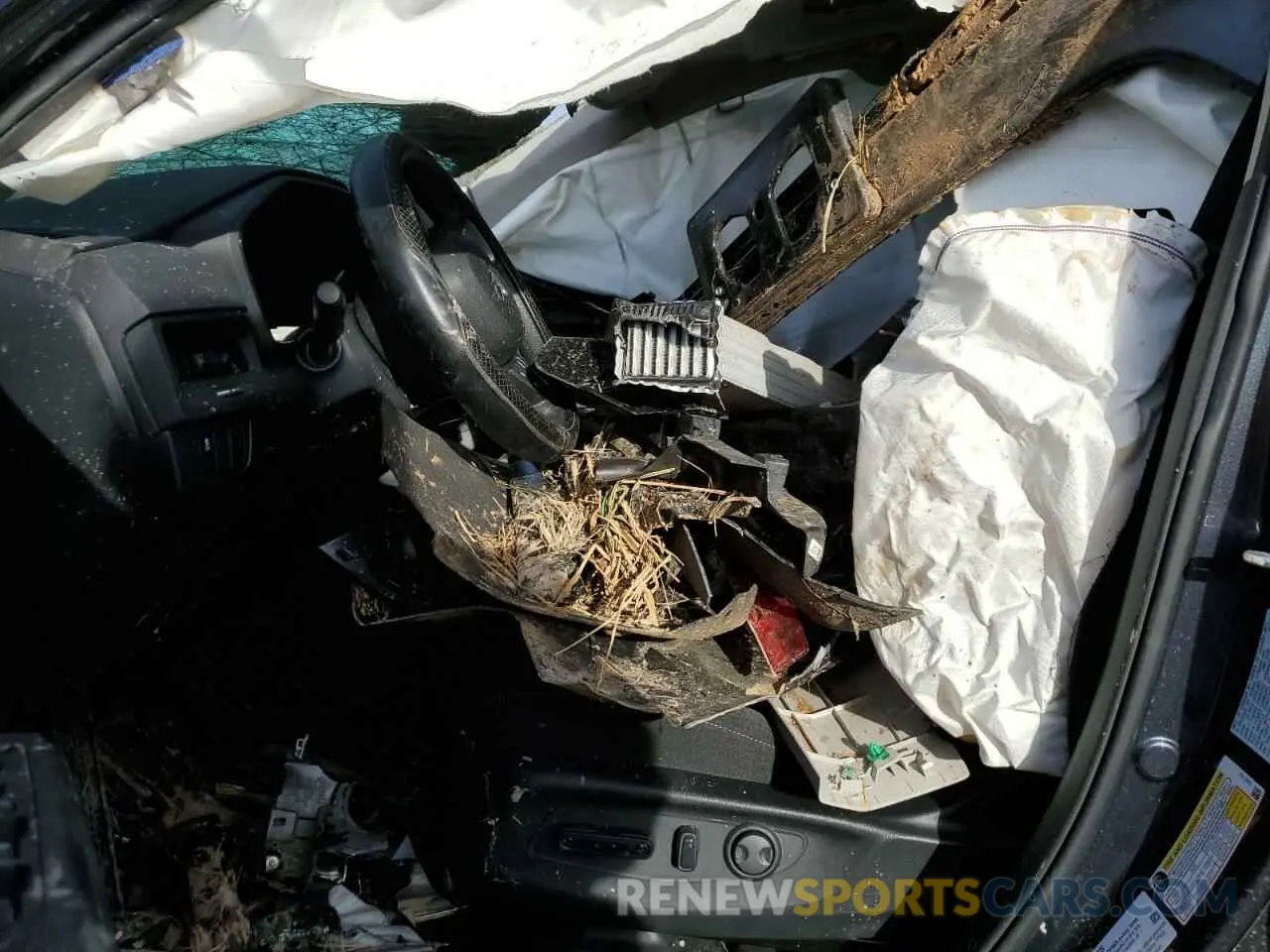 7 Photograph of a damaged car 2HKRS4H45RH412849 HONDA CRV 2024