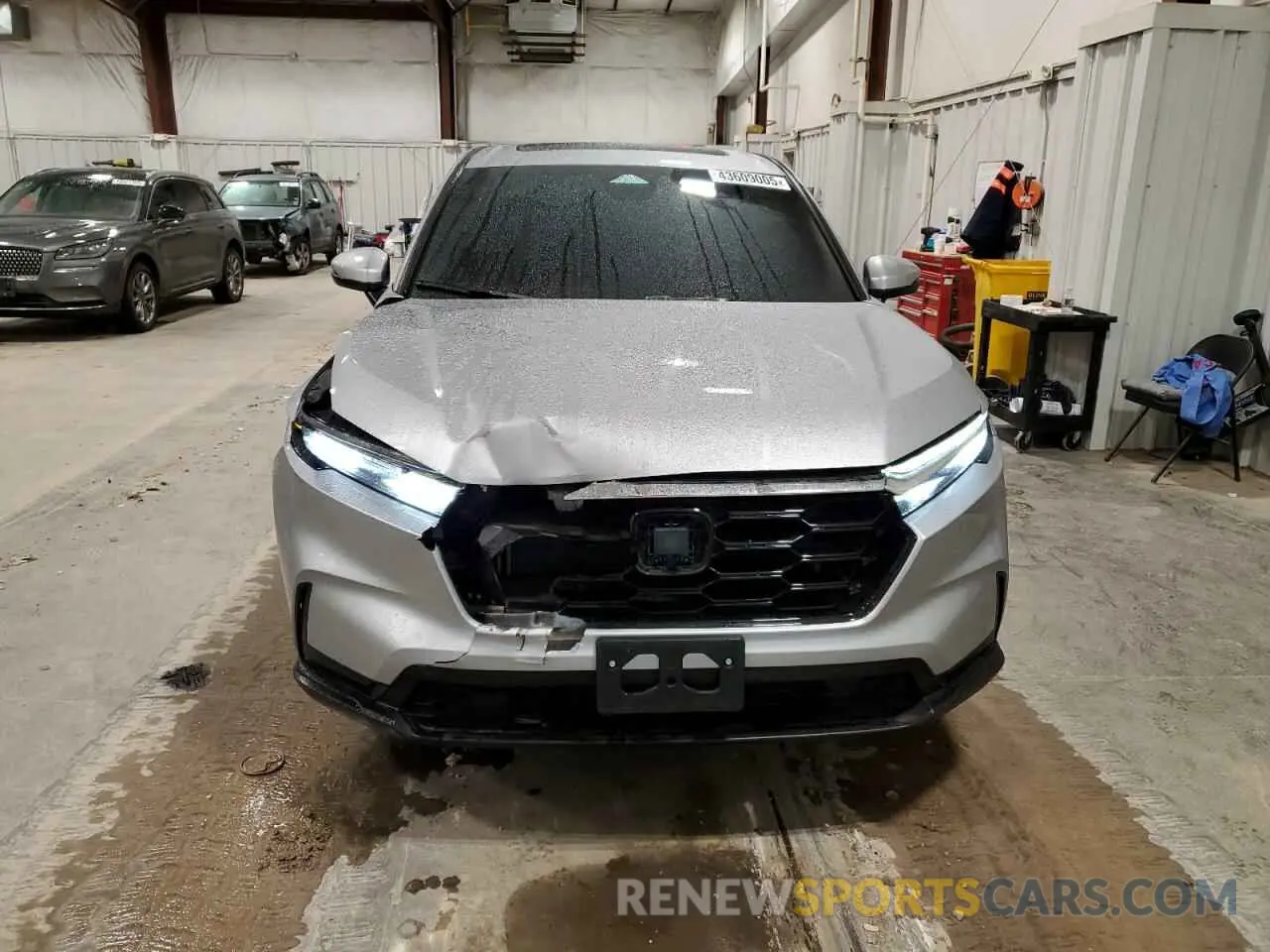 5 Фотография поврежденного автомобиля 2HKRS4H49RH414409 HONDA CRV 2024