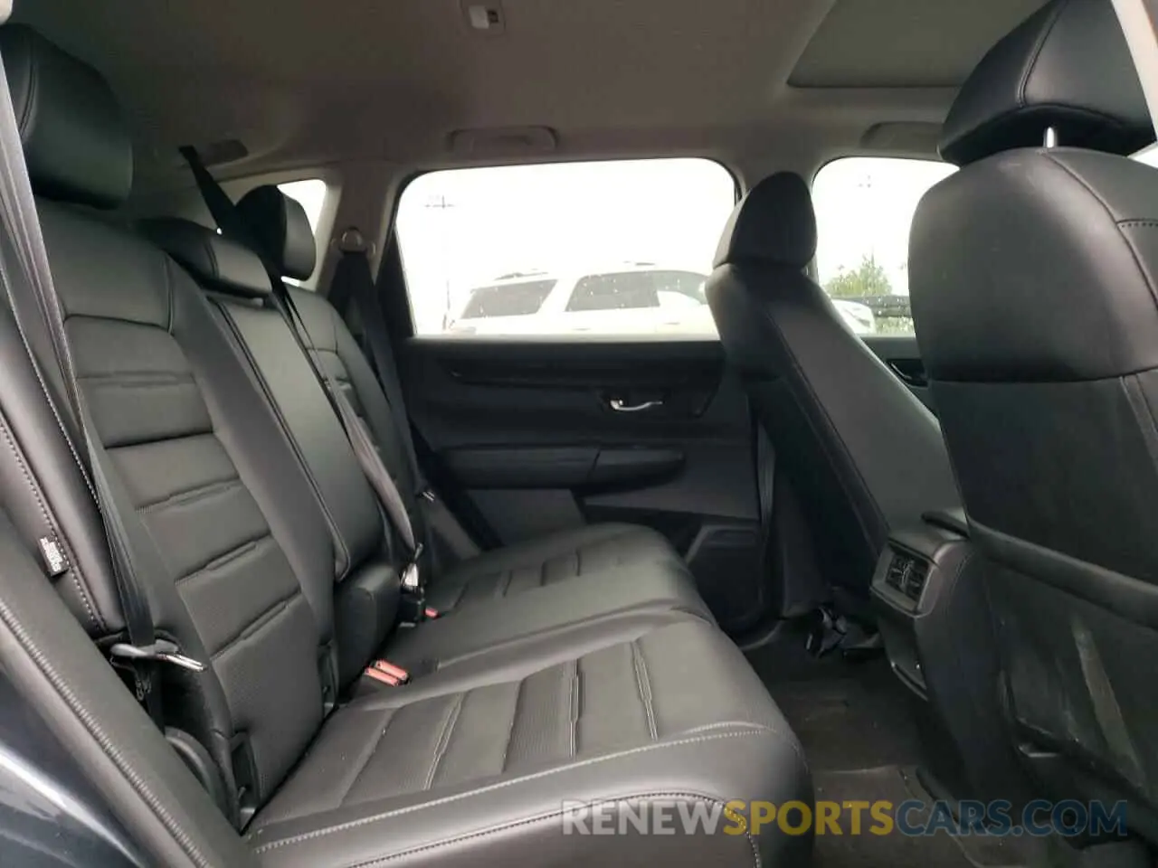 11 Фотография поврежденного автомобиля 2HKRS4H73RH402475 HONDA CRV 2024