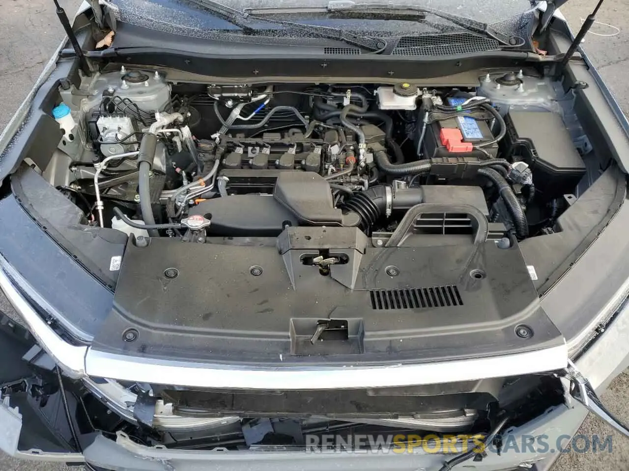 12 Photograph of a damaged car 2HKRS4H73RH479489 HONDA CRV 2024
