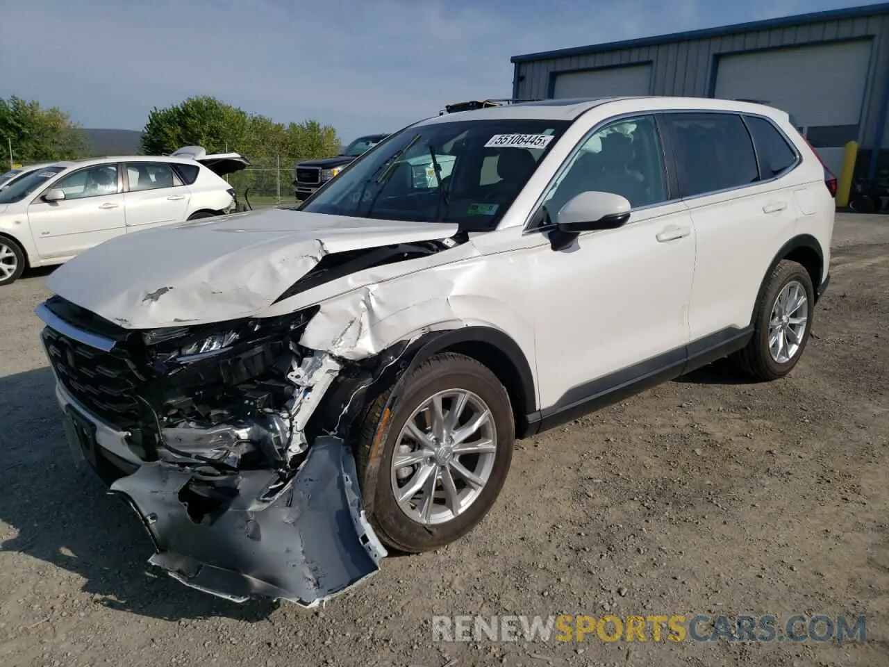 1 Photograph of a damaged car 2HKRS4H75RH418001 HONDA CRV 2024
