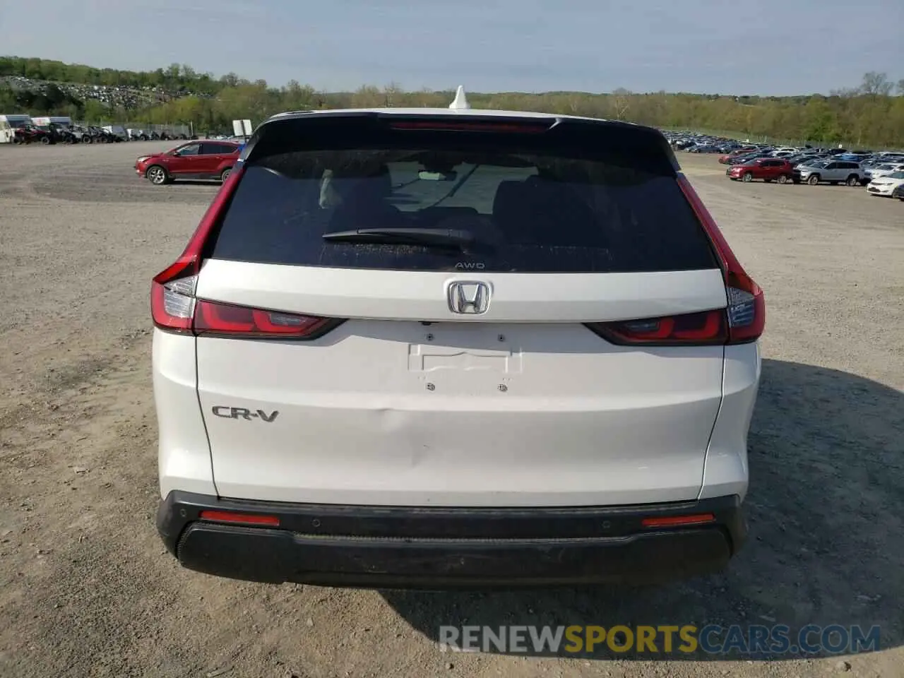 6 Photograph of a damaged car 2HKRS4H75RH418001 HONDA CRV 2024