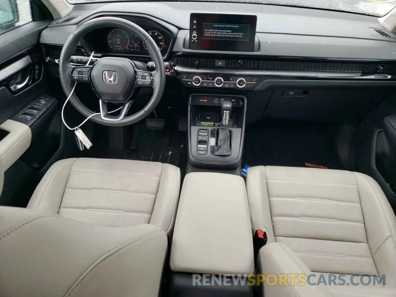 8 Photograph of a damaged car 2HKRS4H76RH400252 HONDA CRV 2024