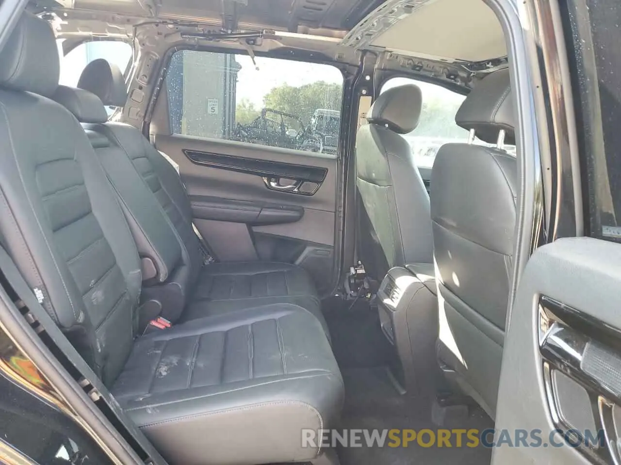 11 Фотография поврежденного автомобиля 2HKRS4H76RH443599 HONDA CRV 2024