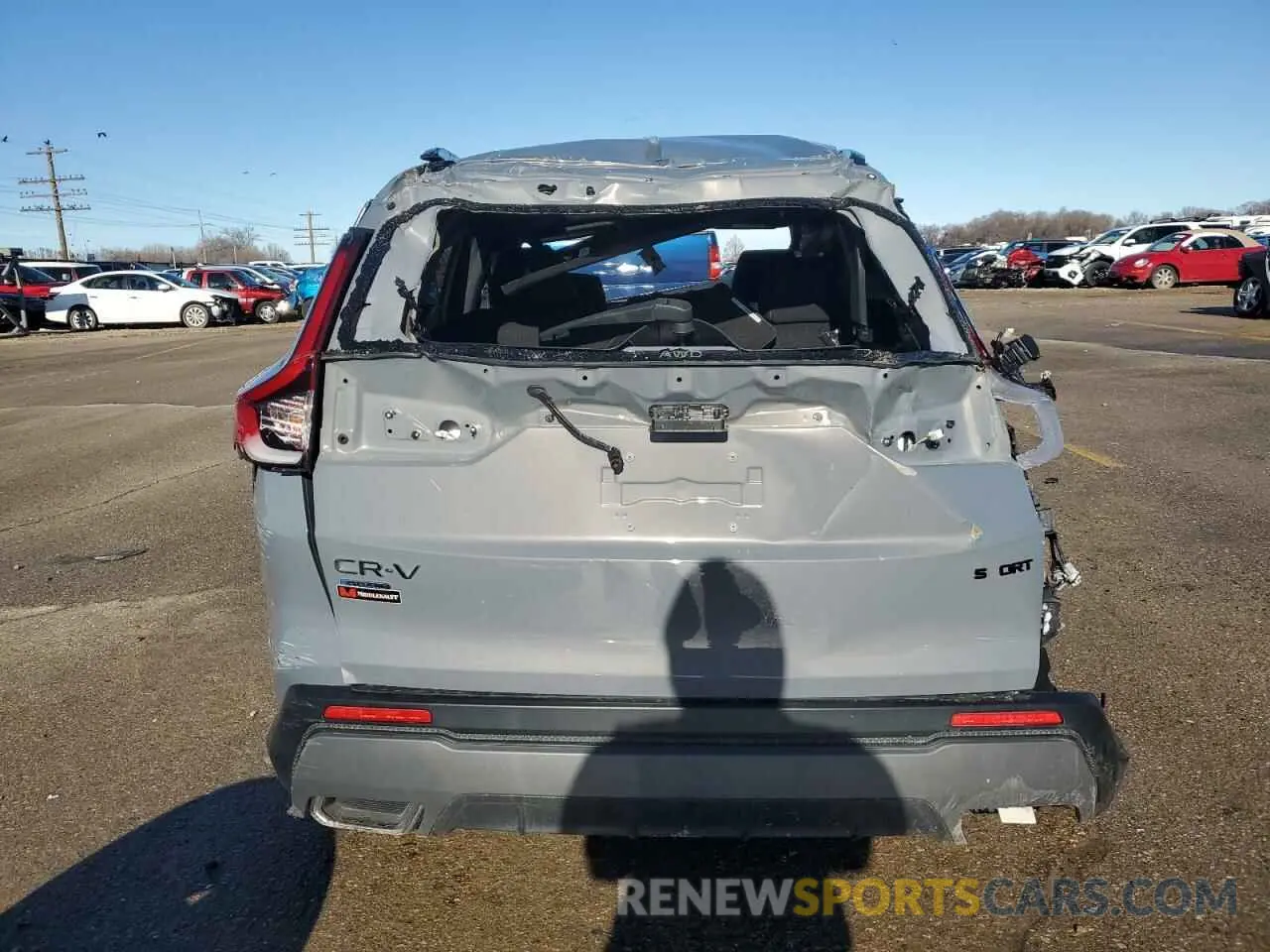 6 Photograph of a damaged car 2HKRS6H56RH811175 HONDA CRV 2024
