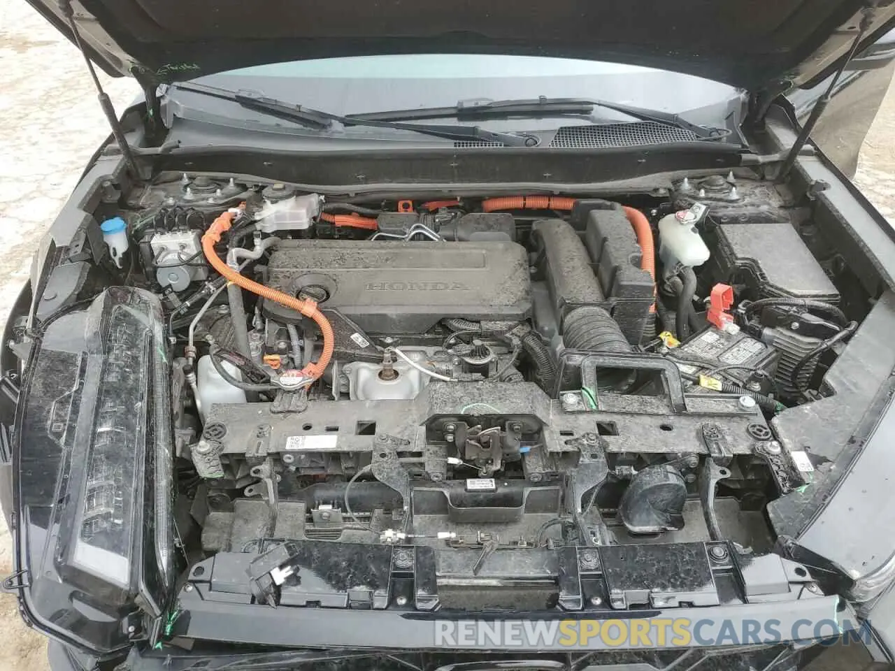 12 Photograph of a damaged car 2HKRS6H5XRH807744 HONDA CRV 2024