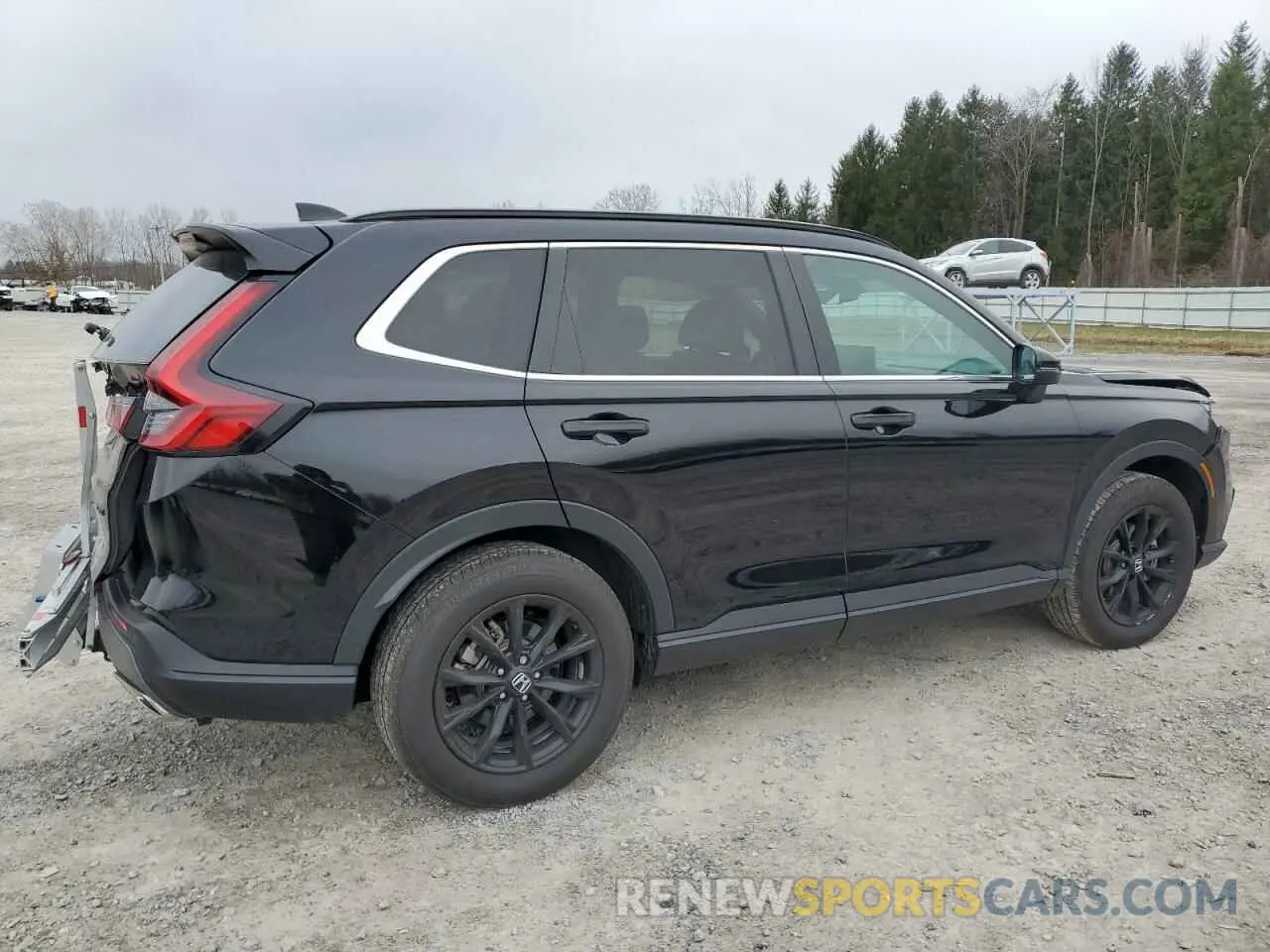 3 Photograph of a damaged car 2HKRS6H82RH812818 HONDA CRV 2024