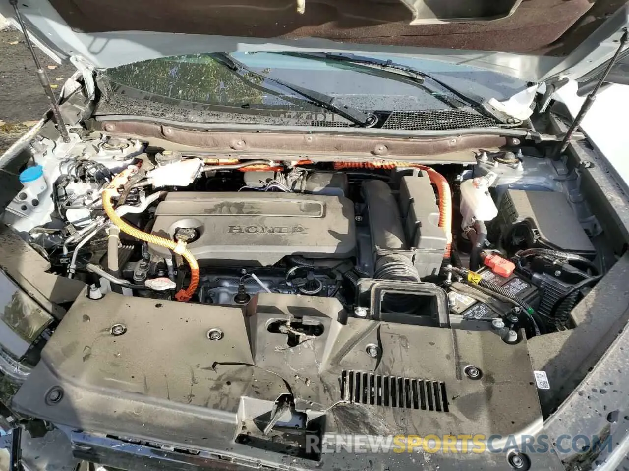 11 Photograph of a damaged car 2HKRS6H98RH807938 HONDA CRV 2024