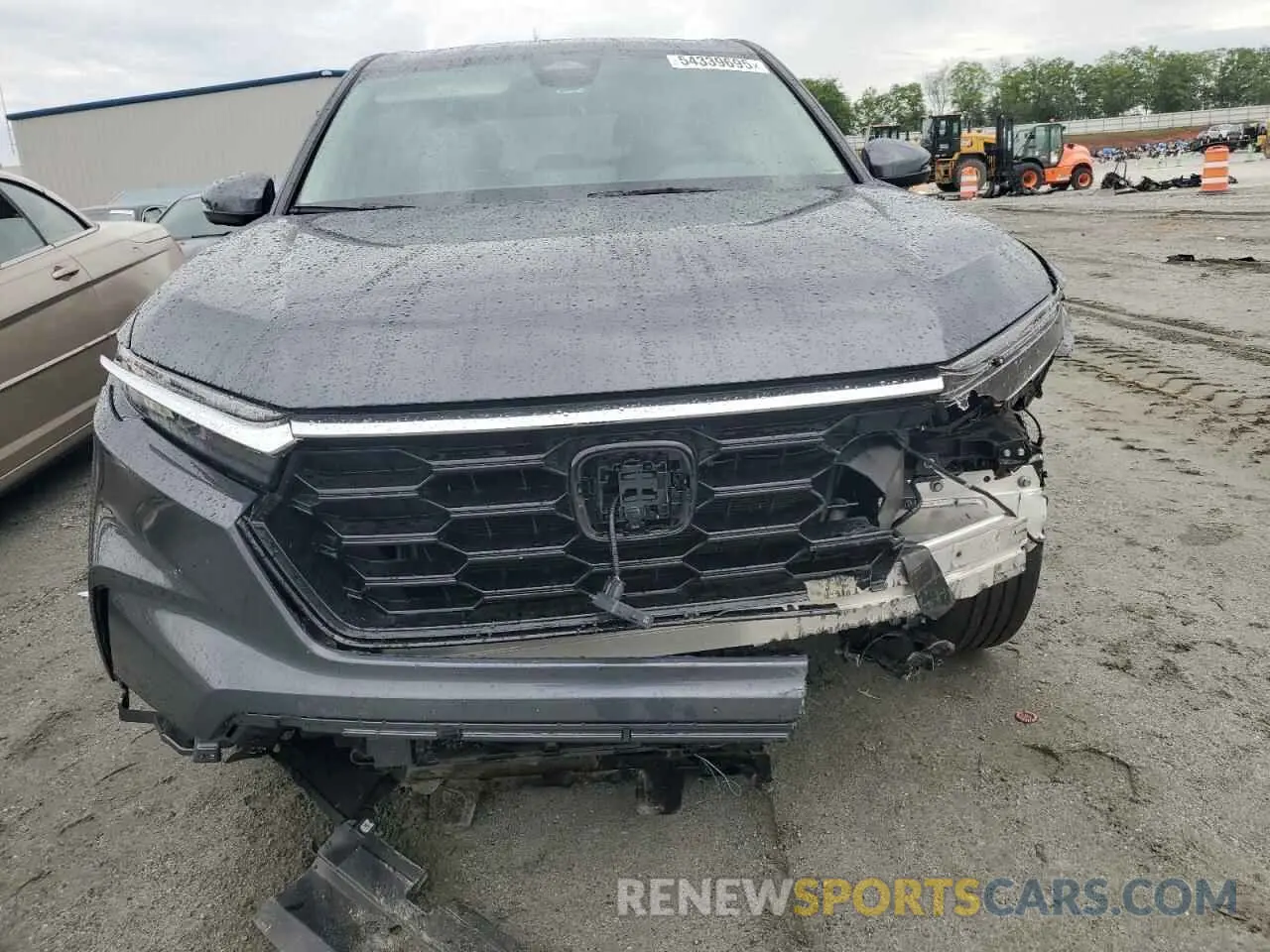 5 Photograph of a damaged car 5J6RS3H46RL000679 HONDA CRV 2024