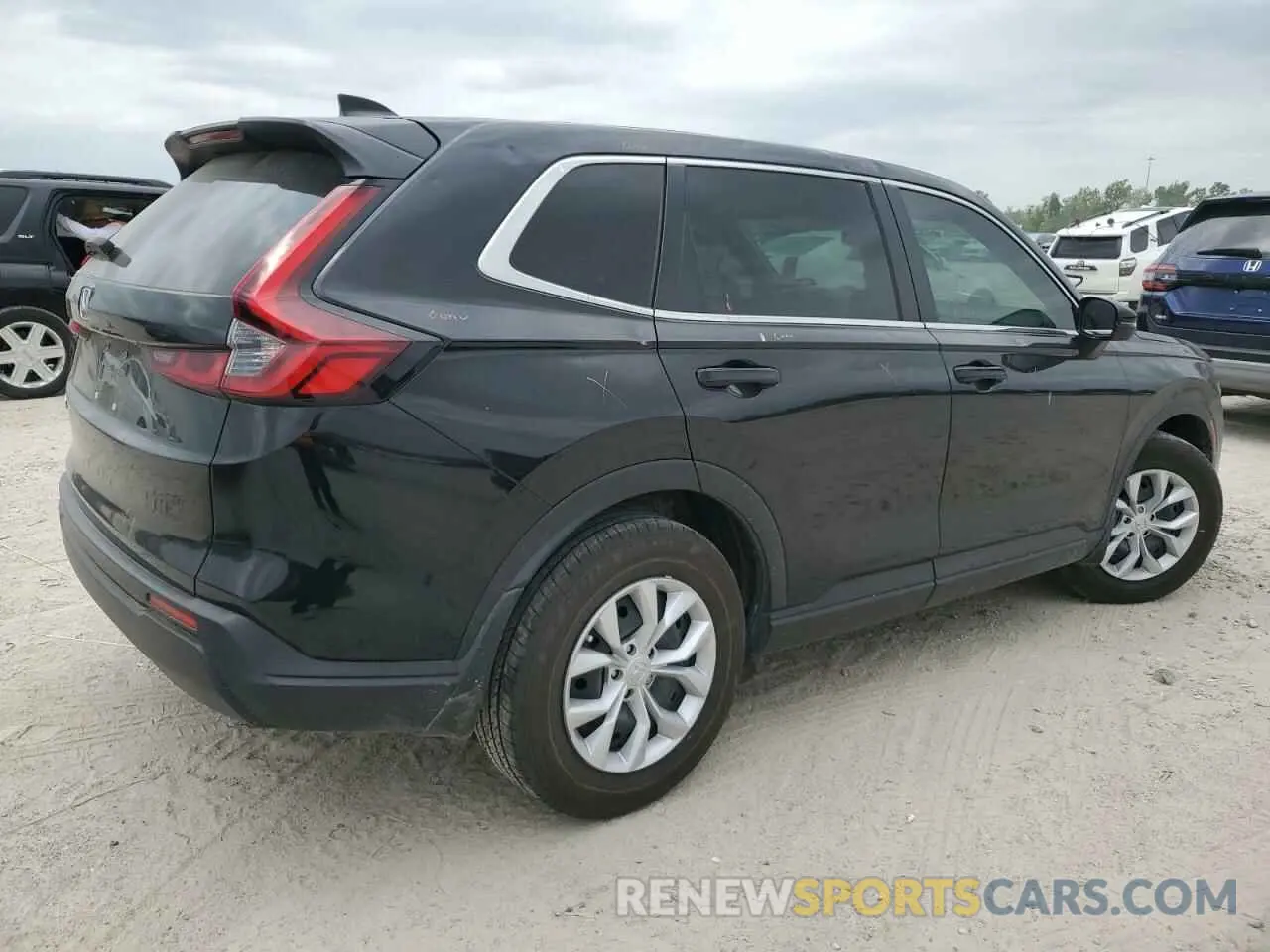 3 Photograph of a damaged car 5J6RS4H20RL004599 HONDA CRV 2024