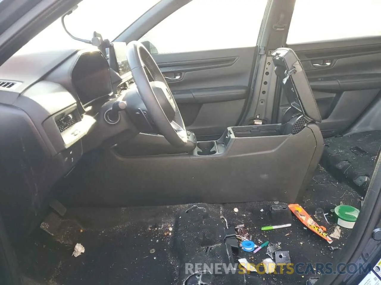 7 Photograph of a damaged car 5J6RS6H82RL031223 HONDA CRV 2024