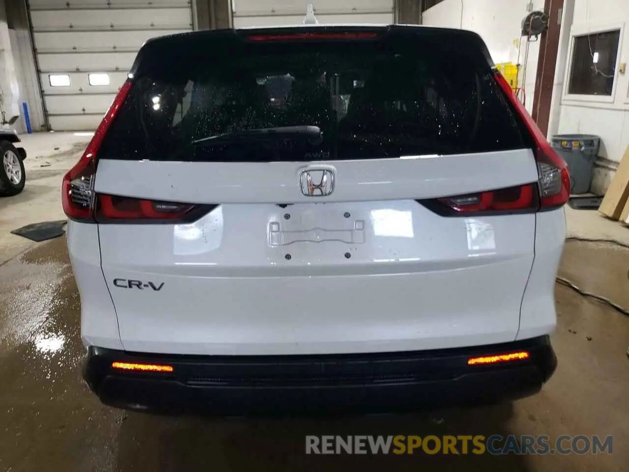 6 Фотография поврежденного автомобиля 7FARS4H46RE004833 HONDA CRV 2024