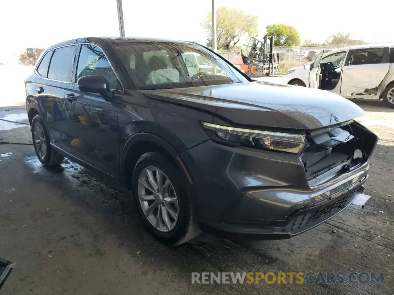 4 Photograph of a damaged car 7FARS4H47RE014626 HONDA CRV 2024