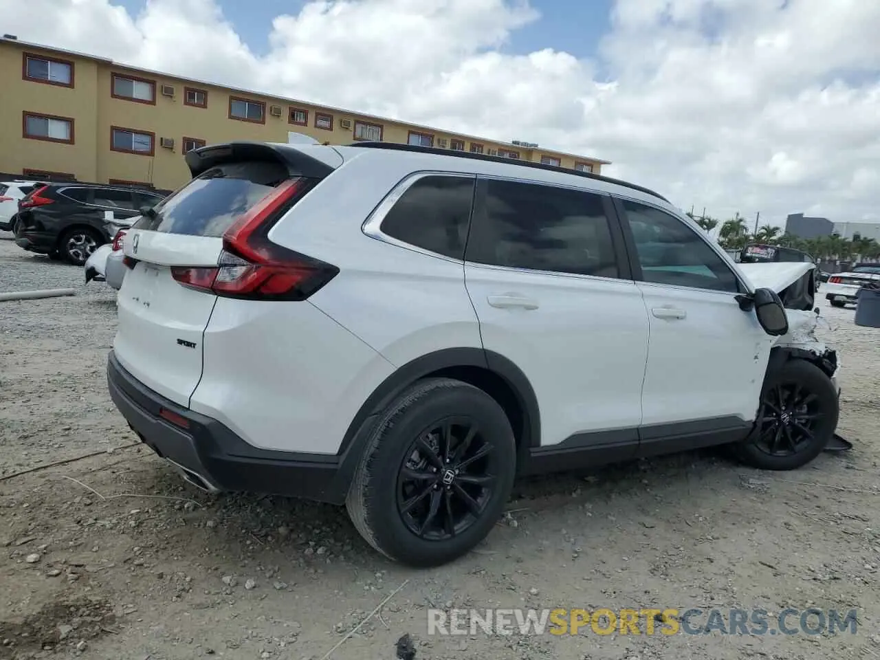 3 Photograph of a damaged car 7FARS5H81RE013044 HONDA CRV 2024