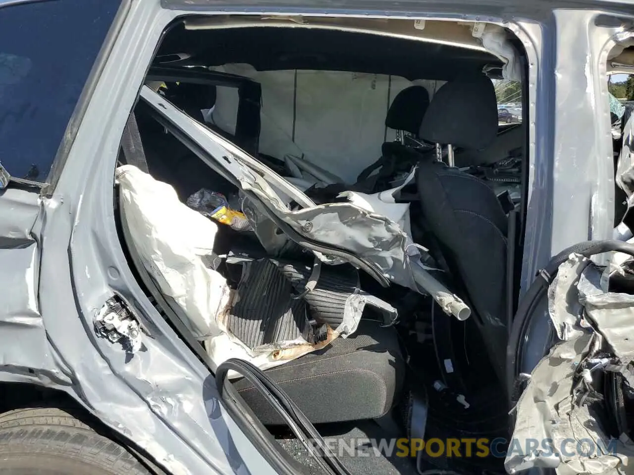 12 Photograph of a damaged car 7FARS6H55RE012605 HONDA CRV 2024