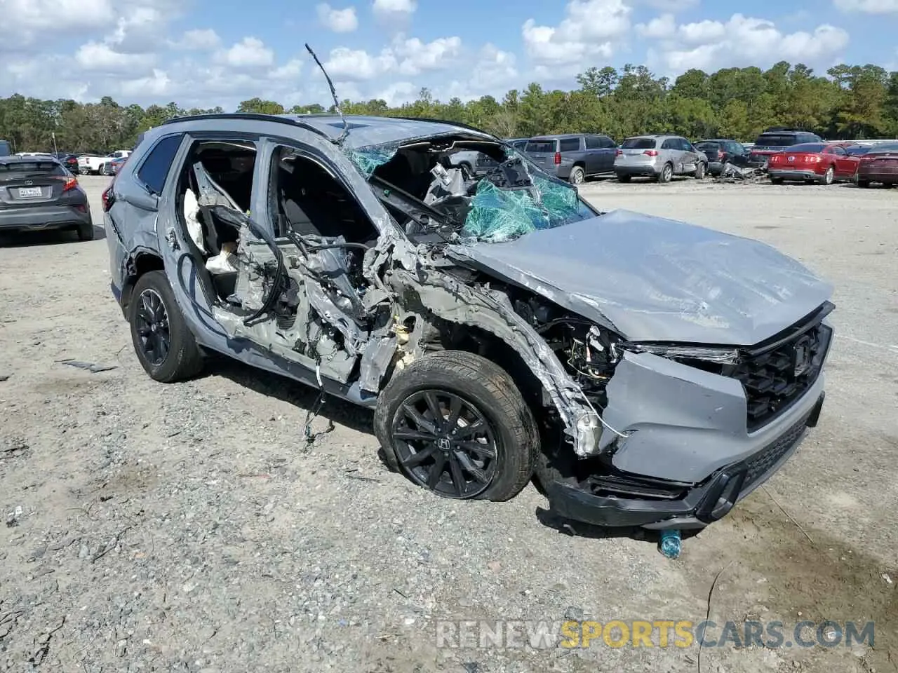 4 Photograph of a damaged car 7FARS6H55RE012605 HONDA CRV 2024
