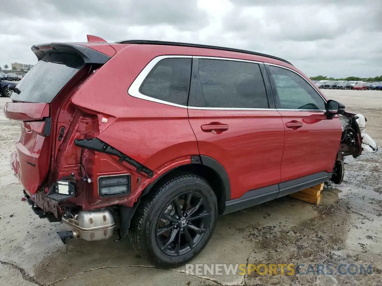 3 Photograph of a damaged car 7FARS6H57RE071414 HONDA CRV 2024