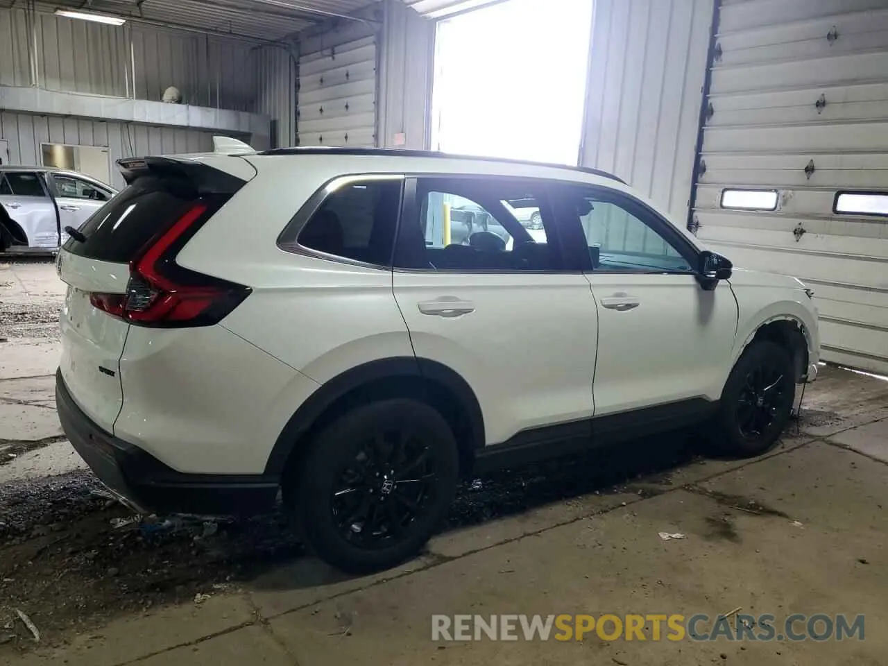 3 Photograph of a damaged car 7FARS6H80RE072558 HONDA CRV 2024