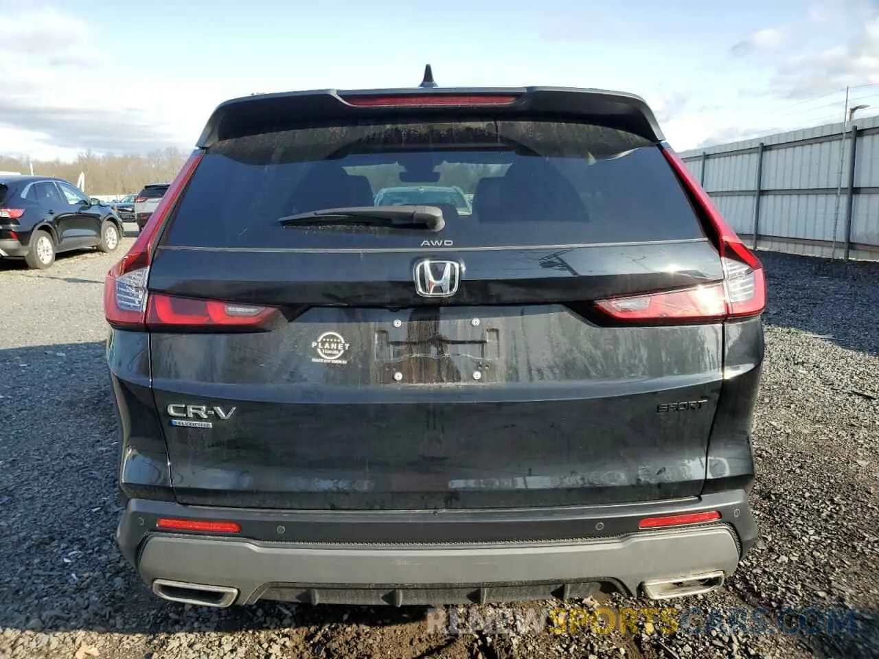 6 Photograph of a damaged car 7FARS6H84RE056556 HONDA CRV 2024