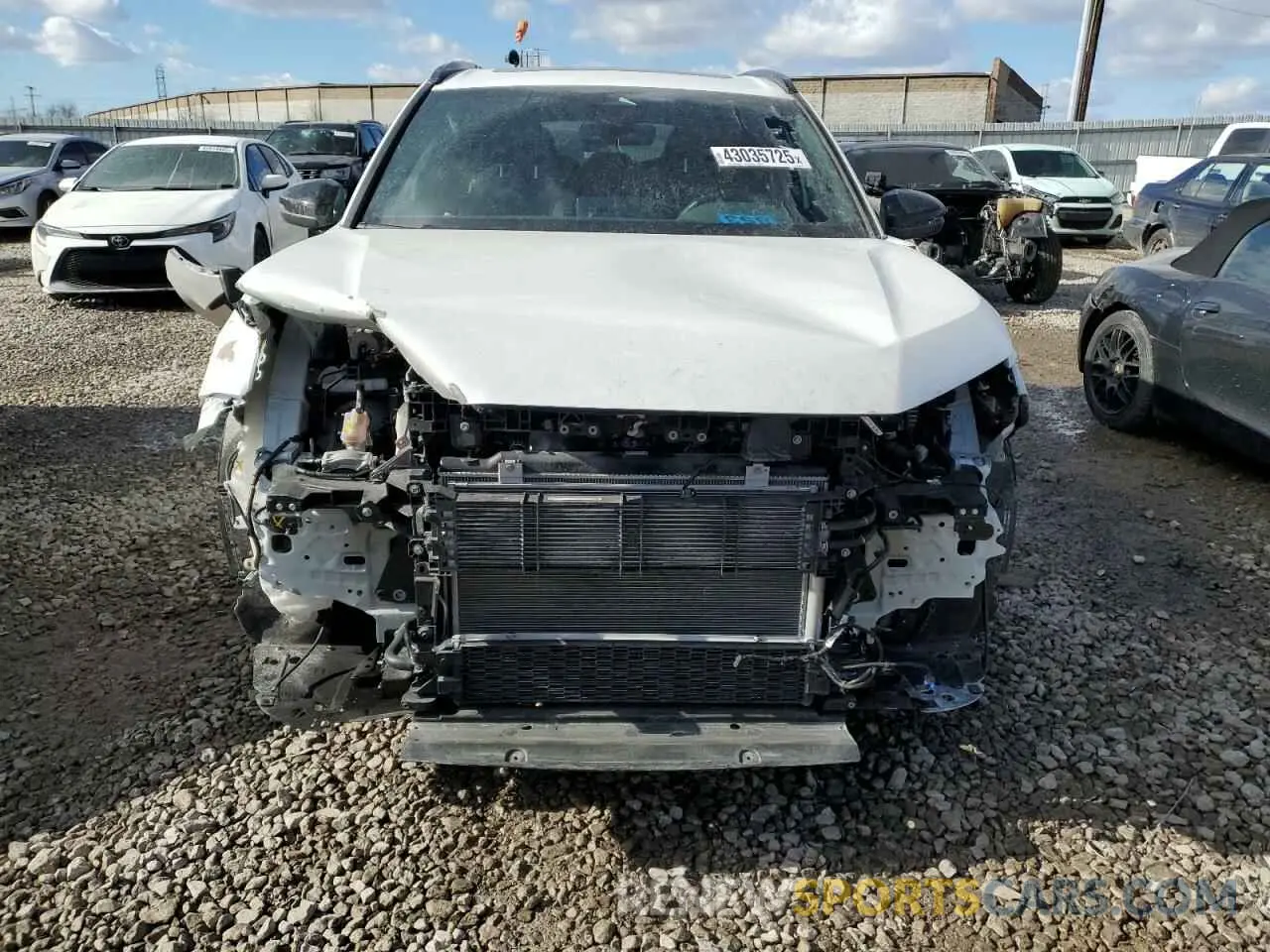5 Photograph of a damaged car 7FARS6H85RE047106 HONDA CRV 2024