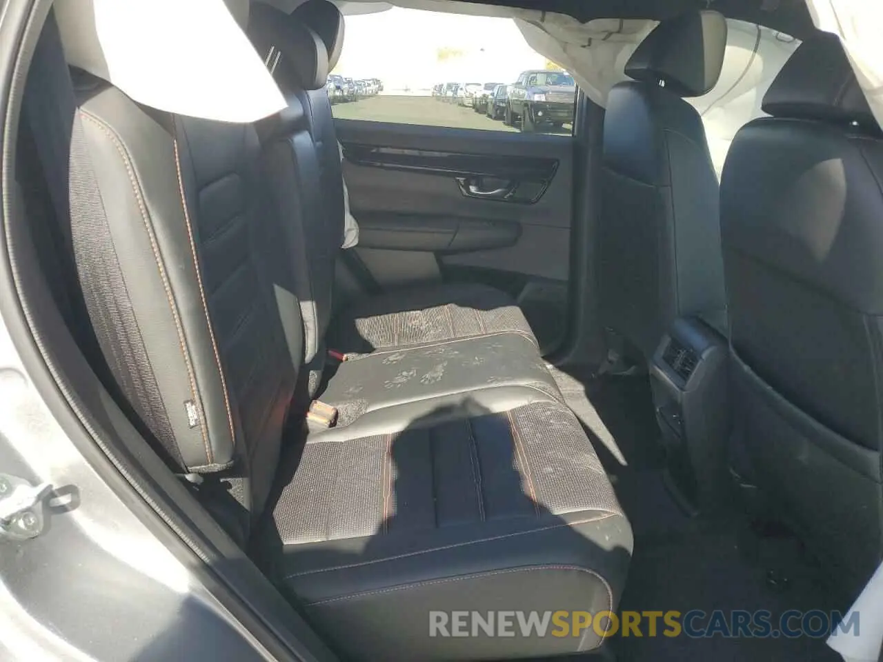 11 Photograph of a damaged car 7FARS6H90RE035583 HONDA CRV 2024