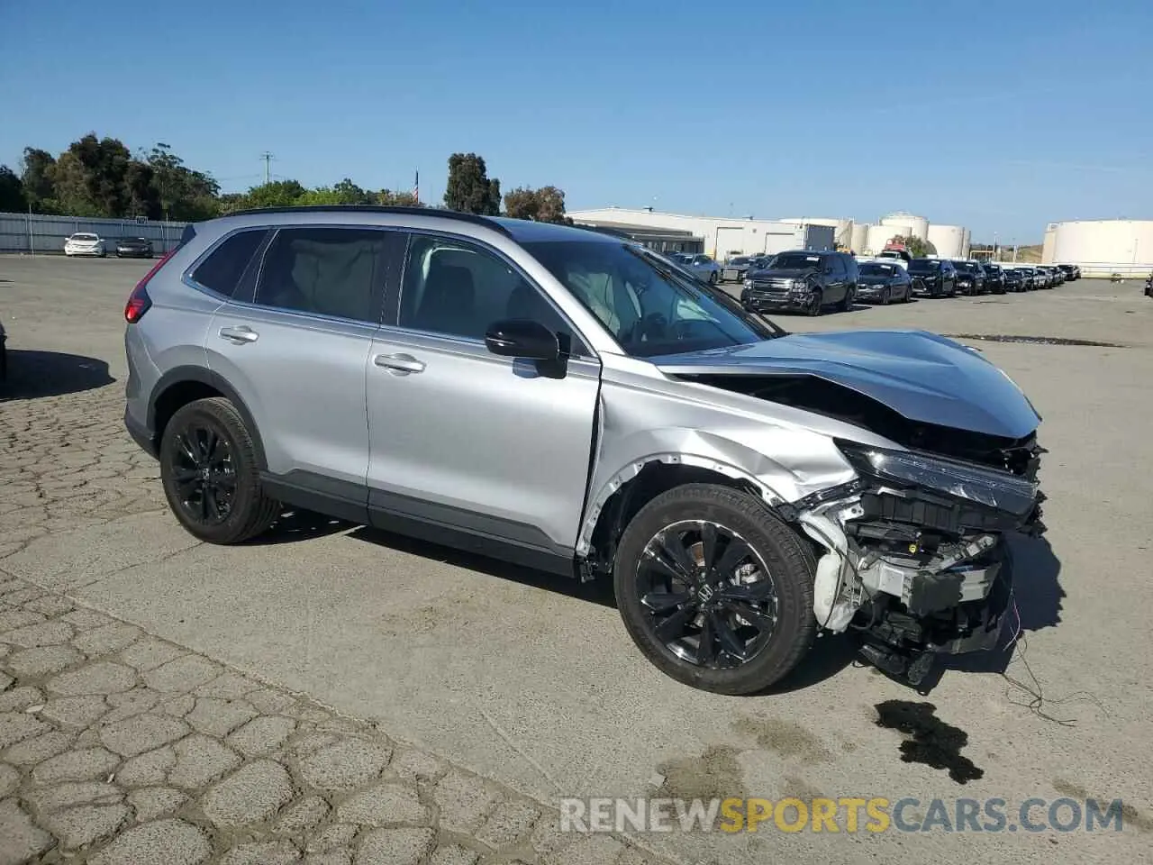 4 Photograph of a damaged car 7FARS6H90RE035583 HONDA CRV 2024