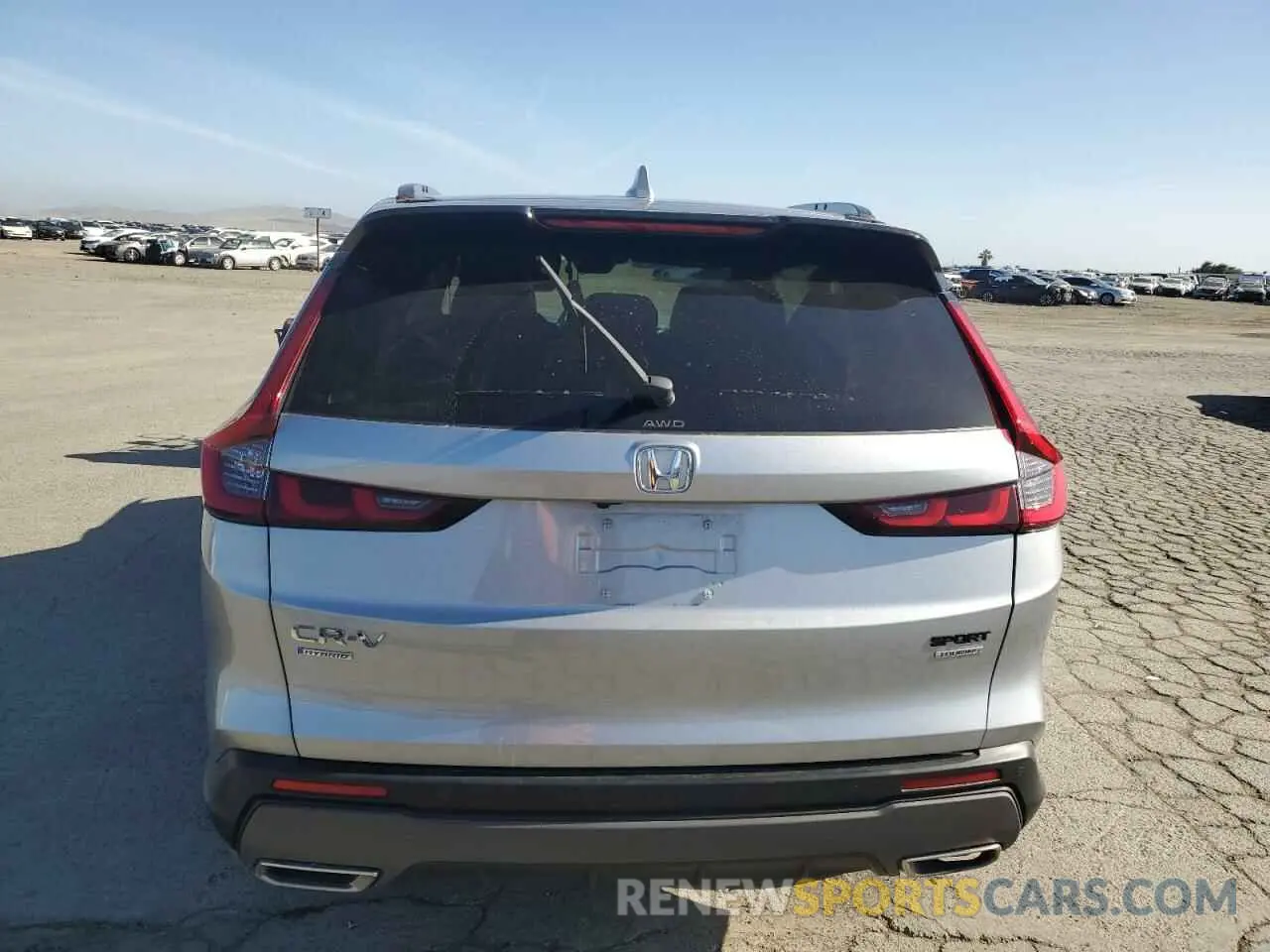 6 Photograph of a damaged car 7FARS6H90RE035583 HONDA CRV 2024