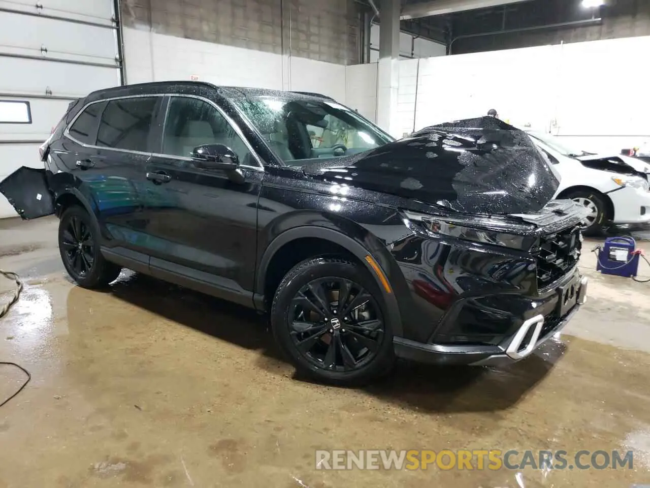 4 Photograph of a damaged car 7FARS6H94RE042357 HONDA CRV 2024