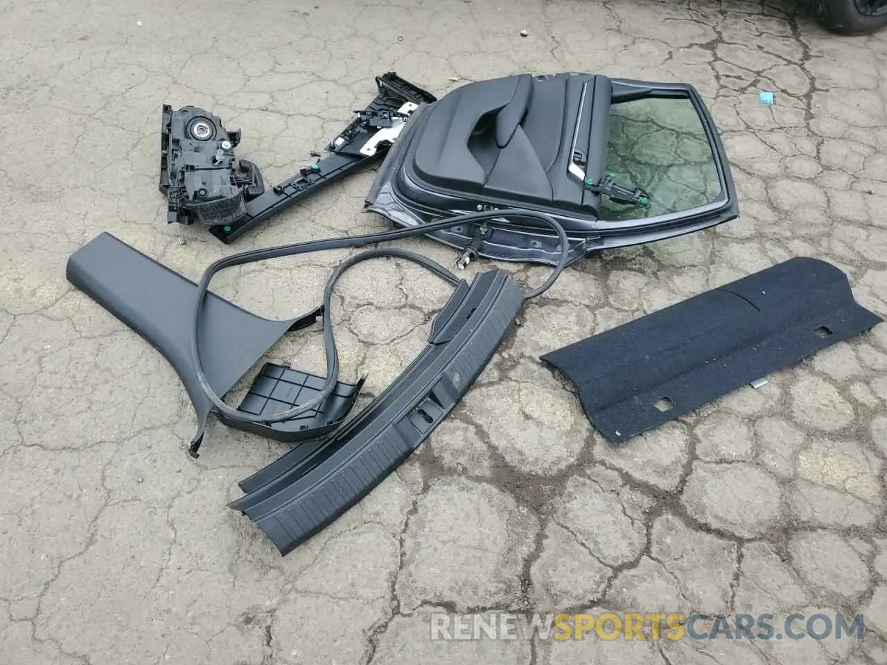 13 Photograph of a damaged car 7FARS6H96RE019906 HONDA CRV 2024