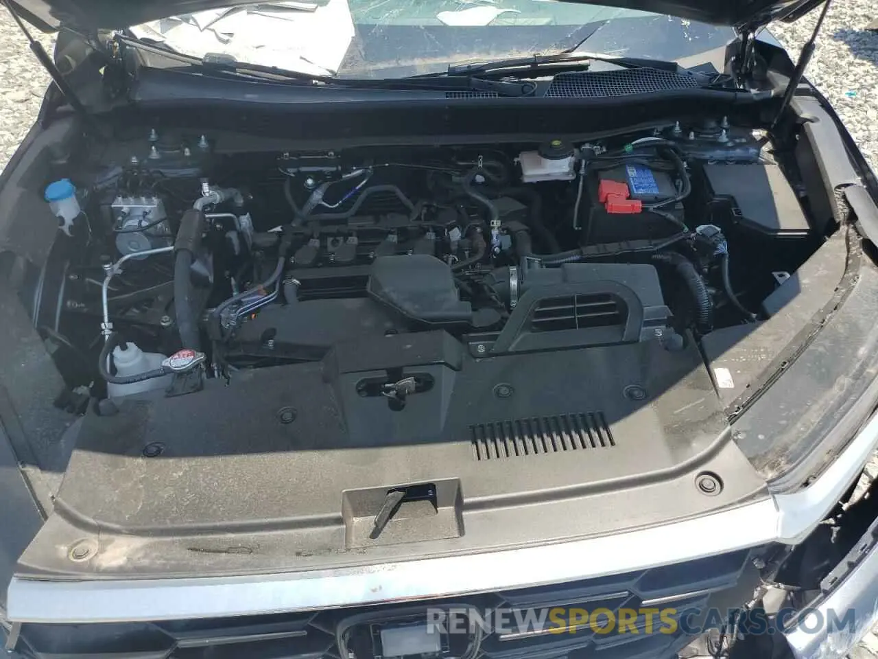 12 Photograph of a damaged car 2HKRS3H28SH321833 HONDA CRV 2025