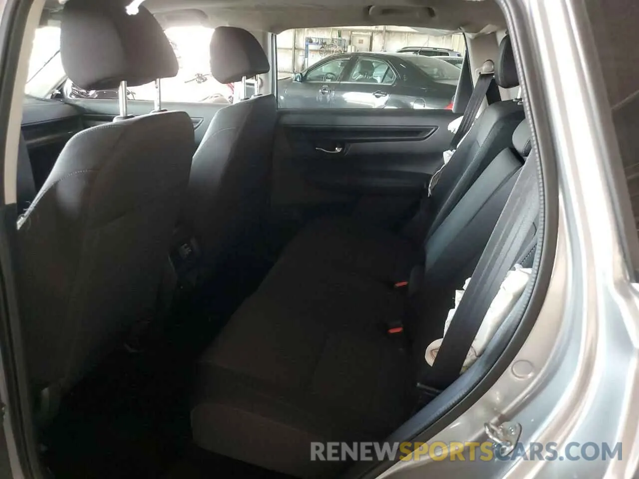 11 Photograph of a damaged car 2HKRS3H44SH336671 HONDA CRV 2025
