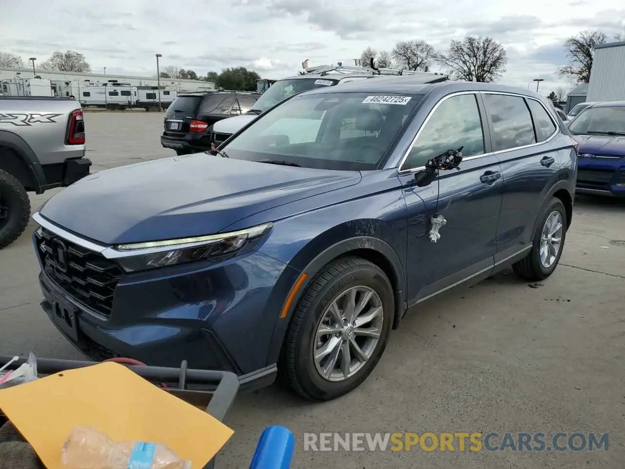 1 Photograph of a damaged car 2HKRS3H77SH316215 HONDA CRV 2025