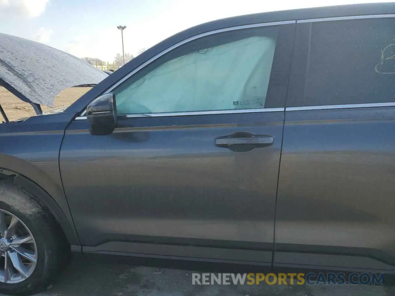 7 Photograph of a damaged car 2HKRS4H43SH421569 HONDA CRV 2025
