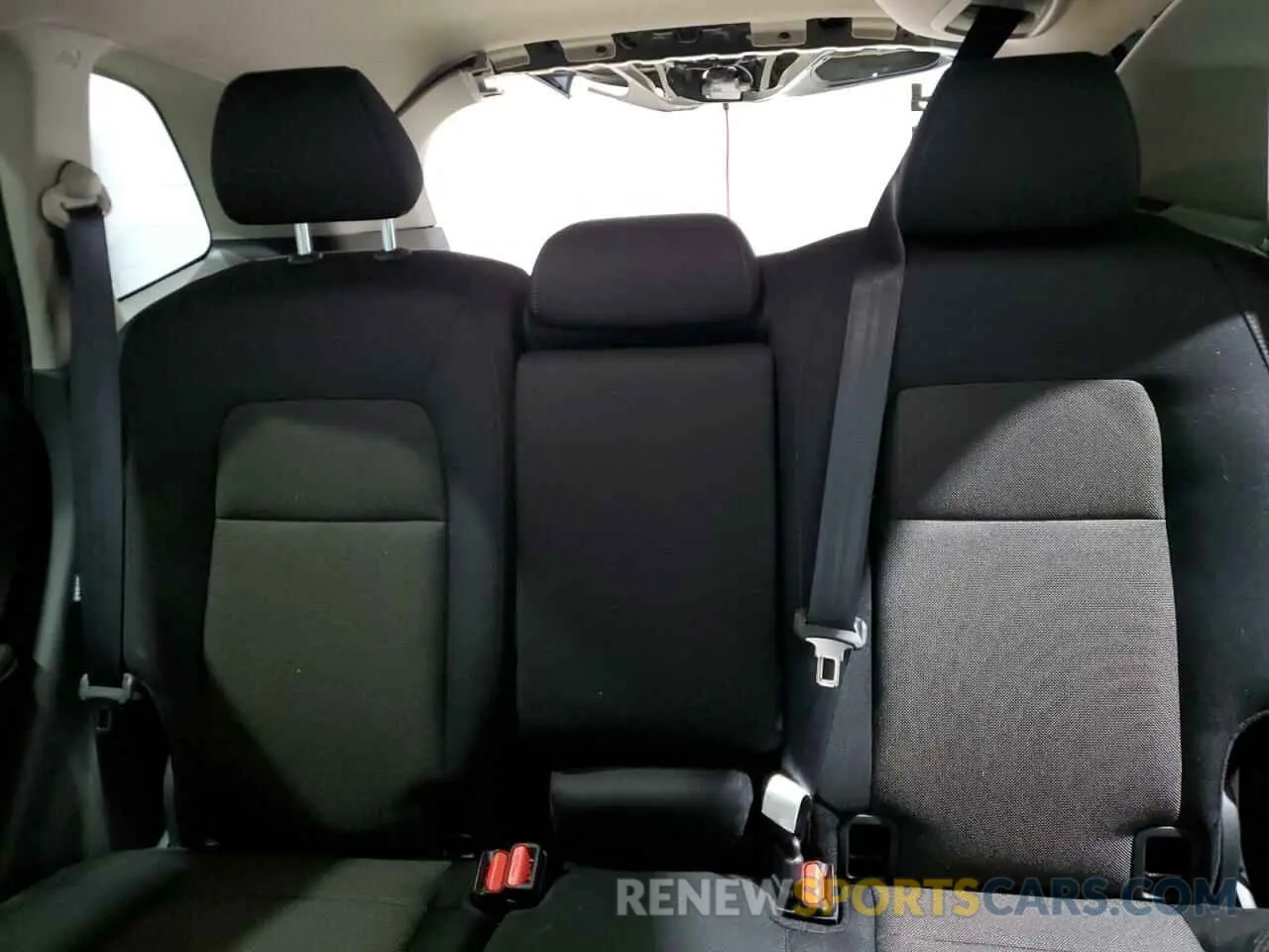 10 Photograph of a damaged car 2HKRS4H45SH467713 HONDA CRV 2025