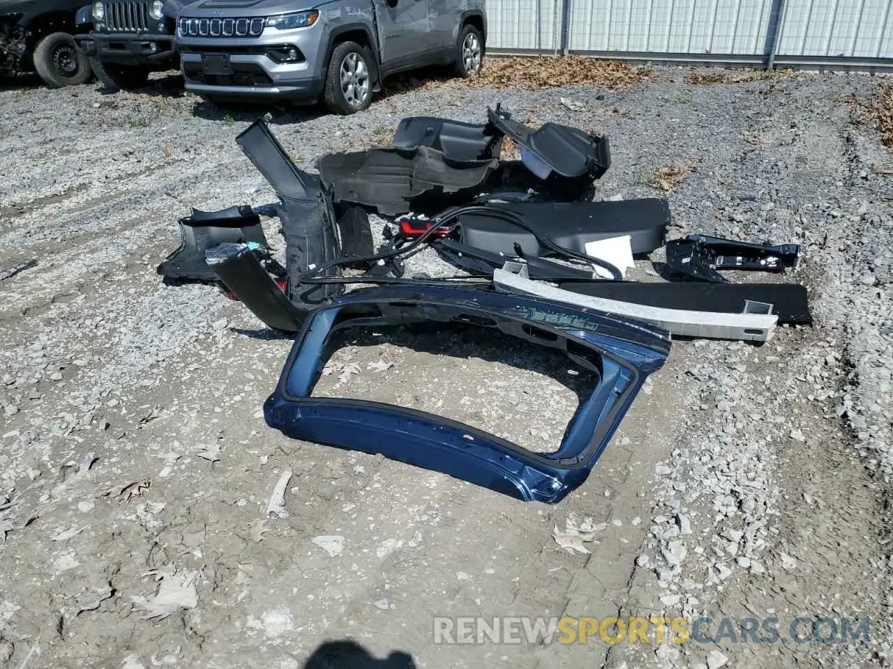 13 Фотография поврежденного автомобиля 2HKRS4H70SH410703 HONDA CRV 2025