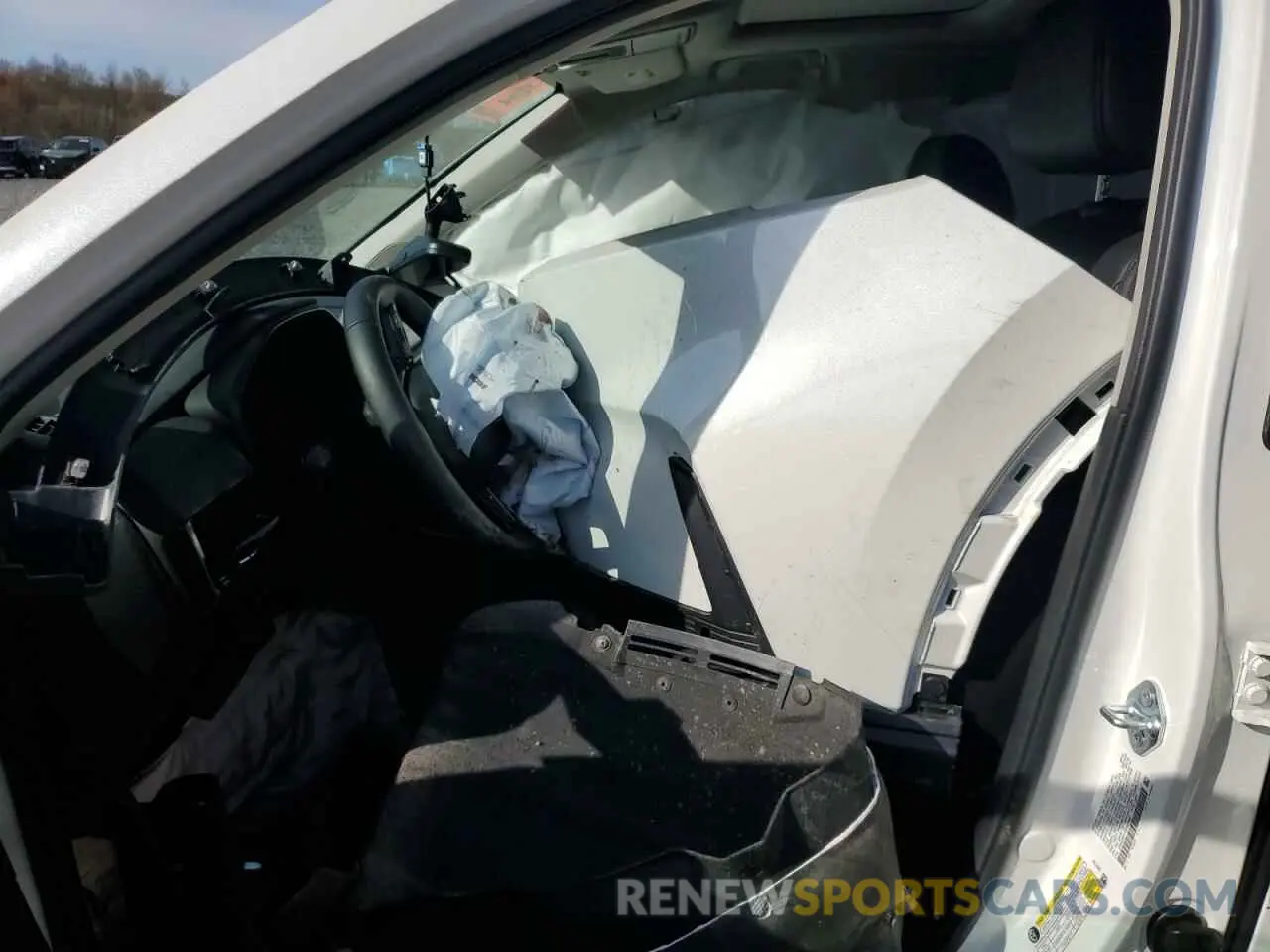 7 Photograph of a damaged car 2HKRS4H71SH420690 HONDA CRV 2025