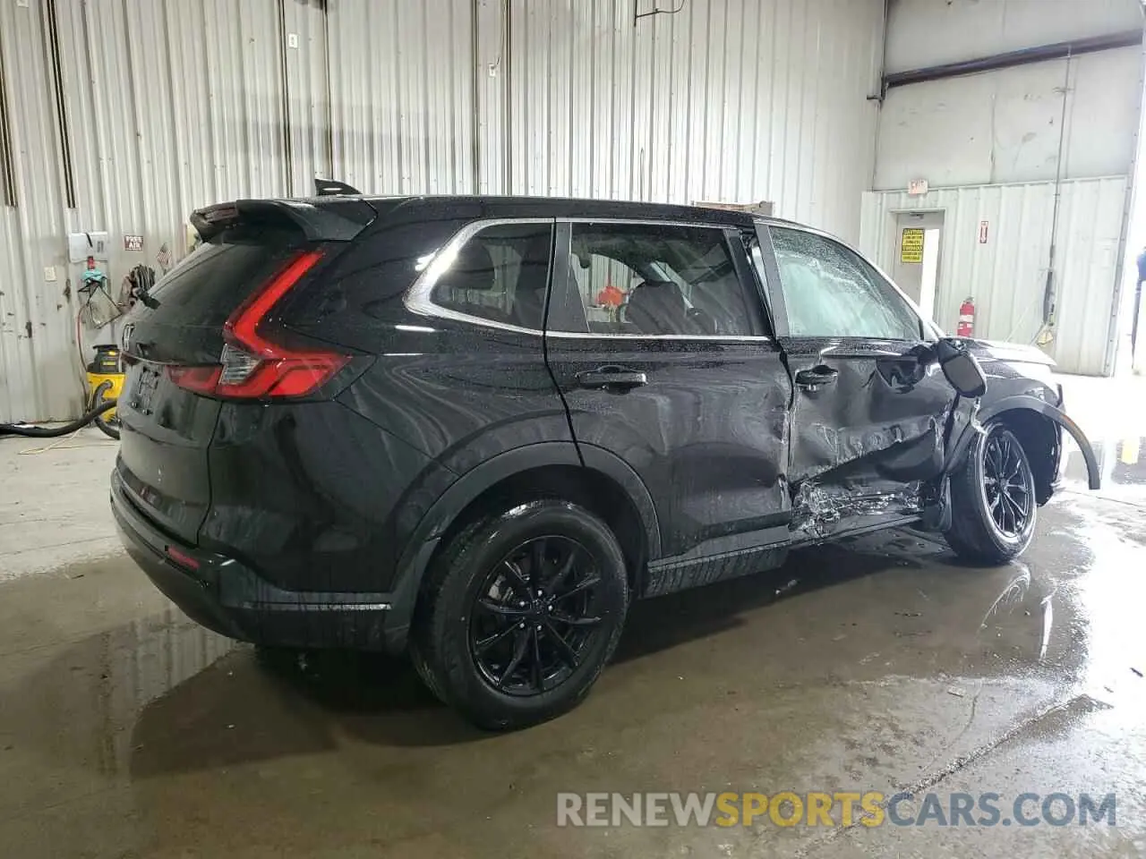 3 Фотография поврежденного автомобиля 2HKRS4H73SH422389 HONDA CRV 2025